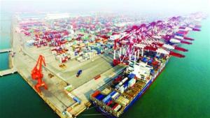 ناقش ممثلو المؤتمر الوطنى التاسع عشر للحزب الشيوعى الصينى بناء ميناء تجارة حرة